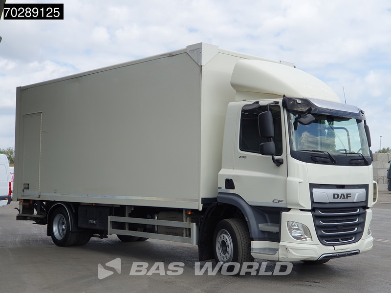 DAF CF 230 4X2 2000kg Ladebordwand Automatic 3 seats ACC Euro 6 - Camion fourgon: photos 2 DAF CF 230 4X2 2000kg Ladebordwand Automatic 3 seats ACC Euro 6 - Camion fourgon: photos 2