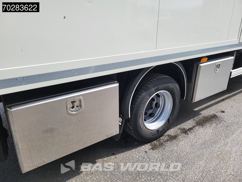 DAF LF 230 4X2 LOW Mileage! 1500kg Ladebordwand Automatic ACC Euro 6 en crédit-bail DAF LF 230 4X2 LOW Mileage! 1500kg Ladebordwand Automatic ACC Euro 6: photos 17