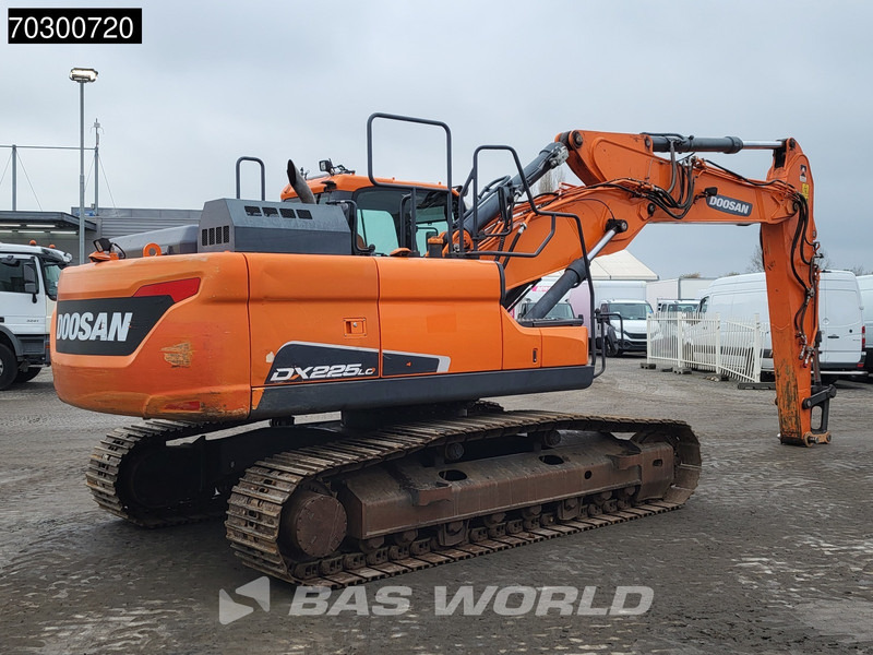 Doosan DX225 LC-5 - Pelle sur chenille: photos 5 Doosan DX225 LC-5 - Pelle sur chenille: photos 5