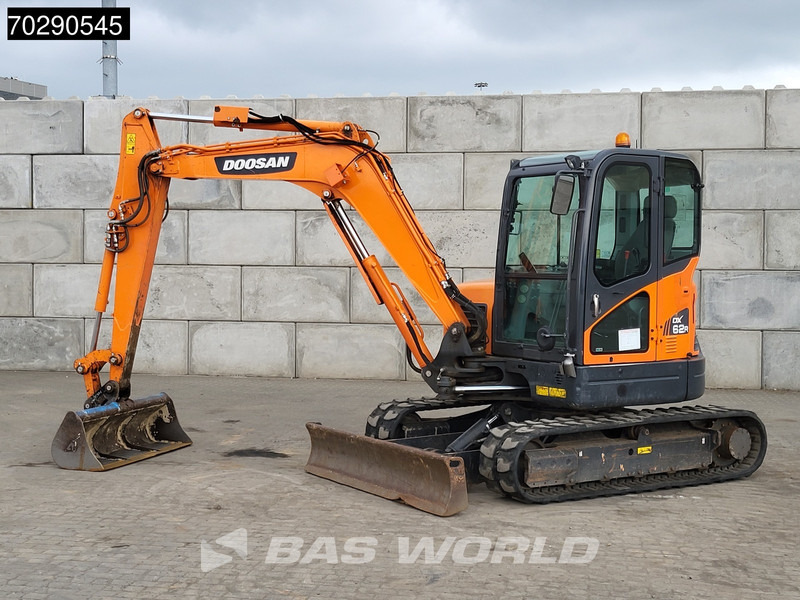 Doosan DX62R-3 3 BUCKETS - A/C - Mini pelle: photos 2 Doosan DX62R-3 3 BUCKETS - A/C - Mini pelle: photos 2