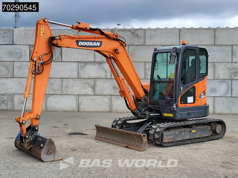 Doosan DX62R-3 3 BUCKETS - A/C - Mini pelle: photos 3 Doosan DX62R-3 3 BUCKETS - A/C - Mini pelle: photos 3