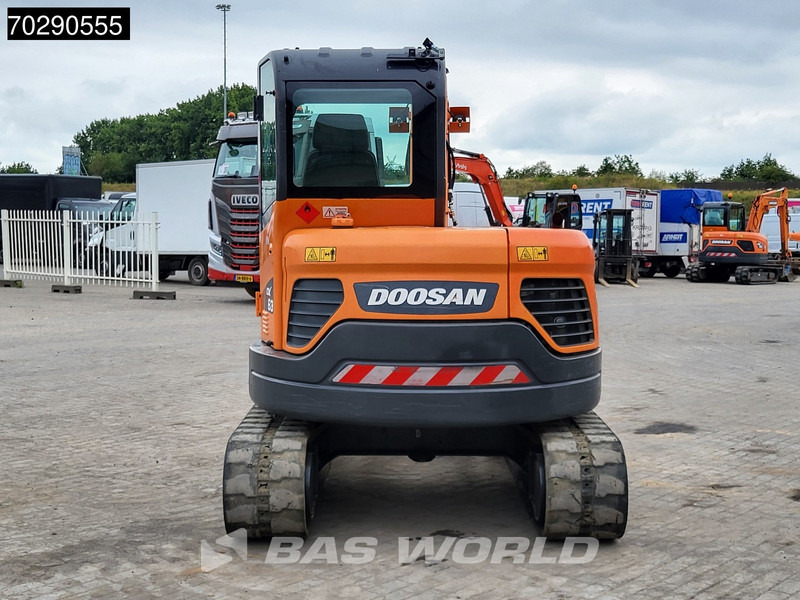 Doosan DX63-3 3 BUCKETS - A/C - Mini pelle: photos 5 Doosan DX63-3 3 BUCKETS - A/C - Mini pelle: photos 5