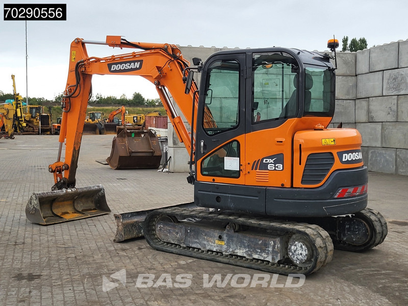 Doosan DX63-3 3 BUCKETS - A/C - Mini pelle: photos 5 Doosan DX63-3 3 BUCKETS - A/C - Mini pelle: photos 5