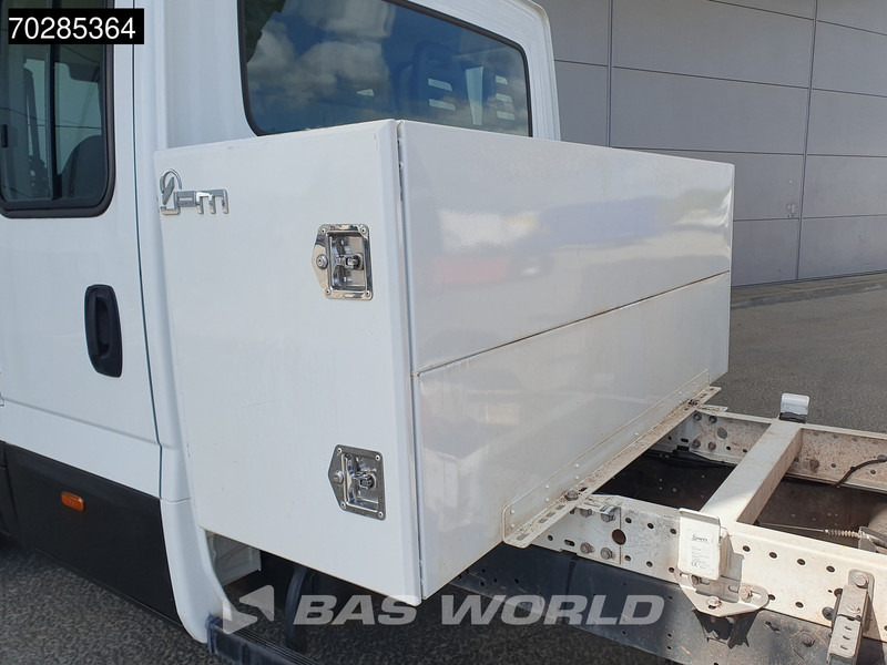 Iveco Daily 35C16 3.0L Open Laadbak met Kist Dubbel Cabine Dubbellucht 3,5t Trekhaak Airco Cruise Euro6 Pritsche Pickup Open Box 2m3 A/C Tow - Utilitaire plateau: photos 3 Iveco Daily 35C16 3.0L Open Laadbak met Kist Dubbel Cabine Dubbellucht 3,5t Trekhaak Airco Cruise Euro6 Pritsche Pickup Open Box 2m3 A/C Tow - Utilitaire plateau: photos 3