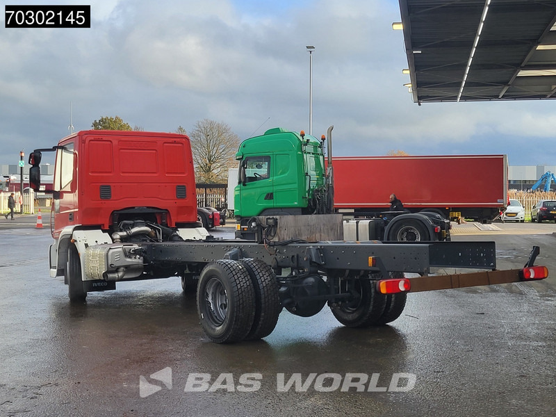 Iveco Eurocargo 160E320 4X2 NEW! 16T chassis 2016 production Euro 6 - Châssis cabine: photos 2 Iveco Eurocargo 160E320 4X2 NEW! 16T chassis 2016 production Euro 6 - Châssis cabine: photos 2