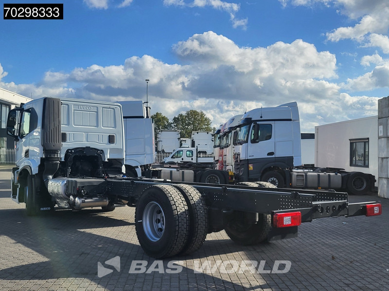 Iveco S-Way 340 4X2 NEW! Chassis Automatic Navi LED Euro 6 - Châssis cabine: photos 2 Iveco S-Way 340 4X2 NEW! Chassis Automatic Navi LED Euro 6 - Châssis cabine: photos 2