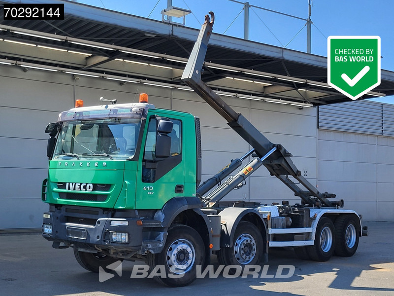 Iveco Trakker 410 8X4 Hyvalift 26-65S Hooklift Manual Big-Axle EEV - Camion ampliroll: photos 1 Iveco Trakker 410 8X4 Hyvalift 26-65S Hooklift Manual Big-Axle EEV - Camion ampliroll: photos 1