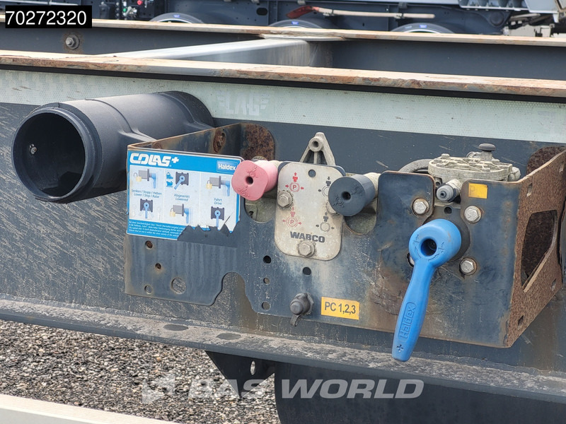 Semi-remorque porte-conteneur/ Caisse mobile LAG O-3-CC 3 axles Liftachse 30ft 40ft: photos 18