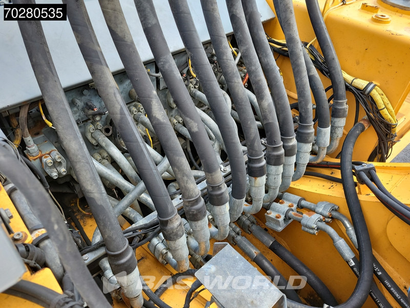 Pelle sur chenille Liebherr R974 C SHD LRE - LONG REACH: photos 13
