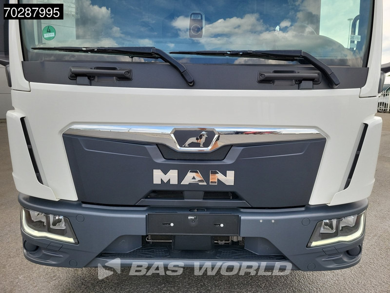 Camion fourgon MAN TGL 12.250 4X2 12tonner LOW Mileage 1500kg Ladebordwand Automatic Euro 6: photos 10 Camion fourgon MAN TGL 12.250 4X2 12tonner LOW Mileage 1500kg Ladebordwand Automatic Euro 6: photos 10