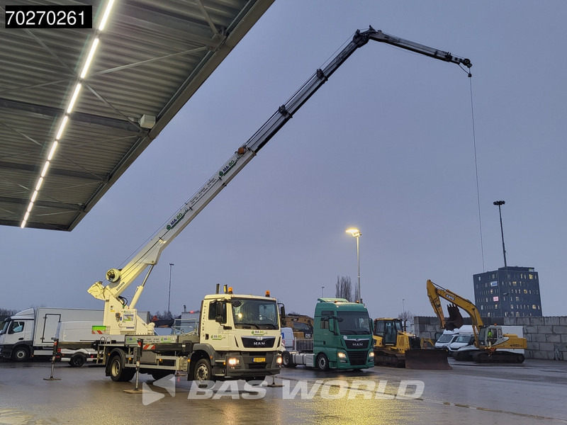 MAN TGM 18.250 4X2 44mtrs Böcker AK44/4000 Telescopic crane Manual Euro 6 - Camion grue: photos 5 MAN TGM 18.250 4X2 44mtrs Böcker AK44/4000 Telescopic crane Manual Euro 6 - Camion grue: photos 5
