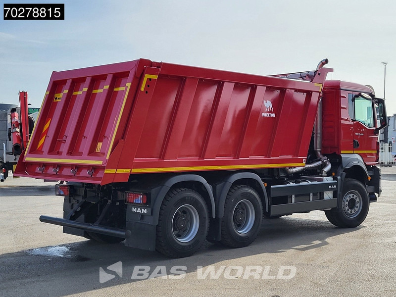 Camion benne neuf MAN TGS 33.400 6X4 NEW! 16m3 Wielton tipper Manual body heating Big-Axle Euro 5: photos 8 Camion benne neuf MAN TGS 33.400 6X4 NEW! 16m3 Wielton tipper Manual body heating Big-Axle Euro 5: photos 8
