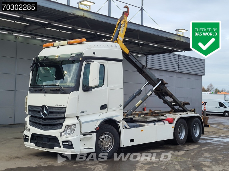 Mercedes-Benz Actros 2645 6X2 Palfinger Pallift containersystem Lift-Axle Automatic Euro 6 - Camion ampliroll: photos 1 Mercedes-Benz Actros 2645 6X2 Palfinger Pallift containersystem Lift-Axle Automatic Euro 6 - Camion ampliroll: photos 1