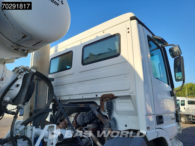 Camion malaxeur Mercedes-Benz Actros 3236 8X4 9m3 Stetter Mixer Retarder Steelsuspension Big-Axle Euro 3: photos 9 Camion malaxeur Mercedes-Benz Actros 3236 8X4 9m3 Stetter Mixer Retarder Steelsuspension Big-Axle Euro 3: photos 9