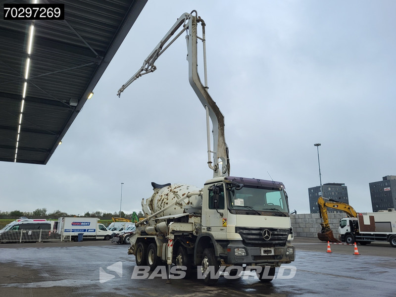 Mercedes-Benz Actros 3241 8X4 7m3 Putzmeister Mixer Big-Axle Steelsuspension Automatic Pompe+Mixer Euro 4 - Camion pompe: photos 3 Mercedes-Benz Actros 3241 8X4 7m3 Putzmeister Mixer Big-Axle Steelsuspension Automatic Pompe+Mixer Euro 4 - Camion pompe: photos 3