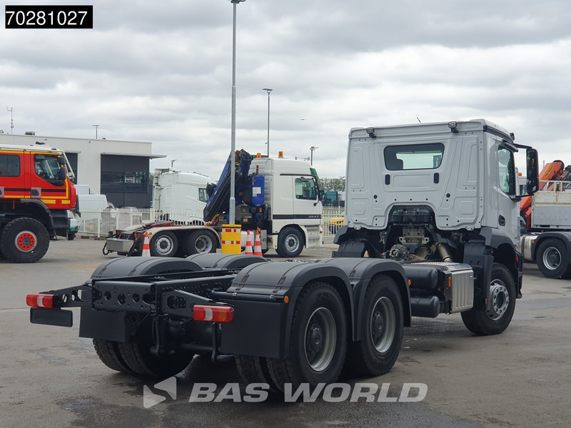 Mercedes-Benz Arocs 2636 6X4 NEW chassis Flywheel PTO Big-Axle Automatic Steelsuspension Euro 6 - Châssis cabine: photos 5 Mercedes-Benz Arocs 2636 6X4 NEW chassis Flywheel PTO Big-Axle Automatic Steelsuspension Euro 6 - Châssis cabine: photos 5