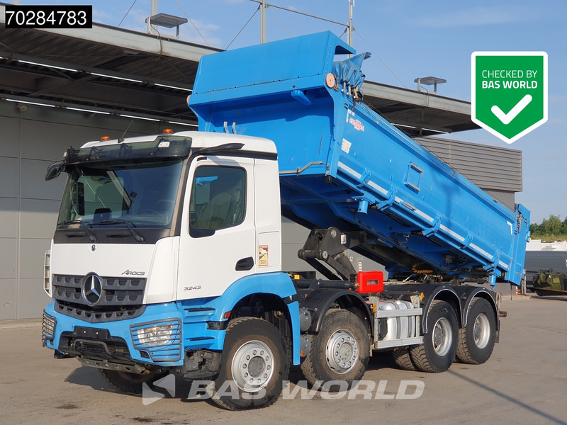 Mercedes-Benz Arocs 3243 8X4 14m3 2-side tipper Big-Axle Steelsuspension Navi Euro 6 - Camion benne: photos 1 Mercedes-Benz Arocs 3243 8X4 14m3 2-side tipper Big-Axle Steelsuspension Navi Euro 6 - Camion benne: photos 1
