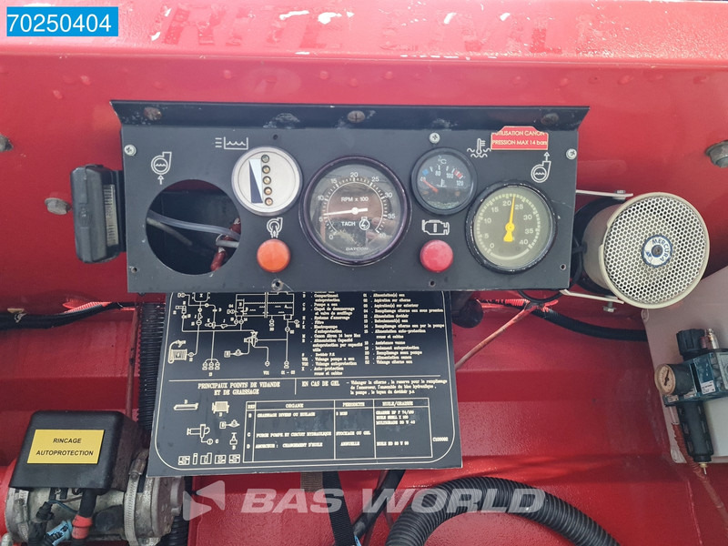 Camion de pompier Renault CCFS 6000 4X4 Renault Thomas Sides 6000 Ltr 4x4 Euro 5: photos 11
