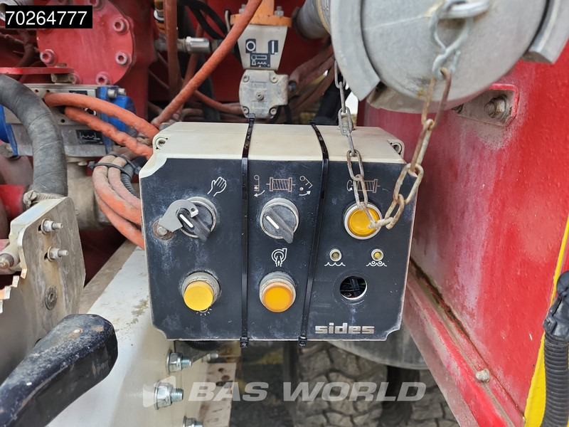 Camion de pompier Renault Kerax 410 8X4 Telma Sides CCF 6000 Big-Axle Steelsuspension Euro 3: photos 19