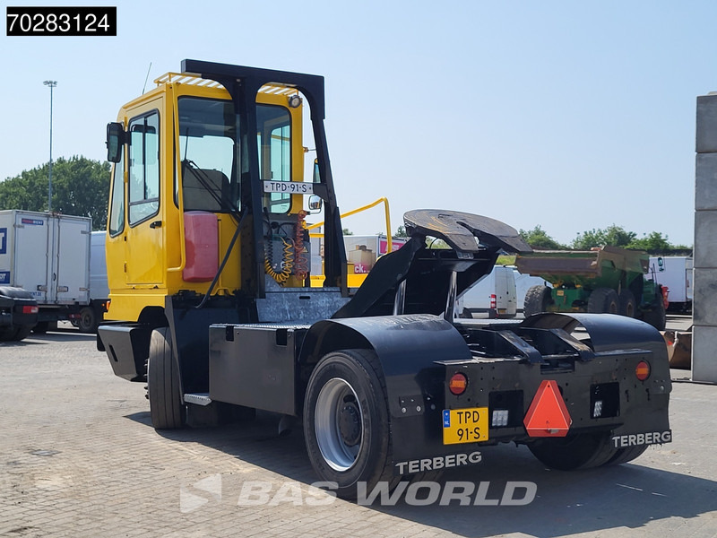 Terberg TY222 YT222 4X2 NL-Truck Hydrauliek Euro 5 - Tracteur portuaire: photos 2 Terberg TY222 YT222 4X2 NL-Truck Hydrauliek Euro 5 - Tracteur portuaire: photos 2