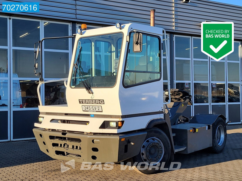 Terberg YT182 4X2 - Tracteur portuaire: photos 1 Terberg YT182 4X2 - Tracteur portuaire: photos 1