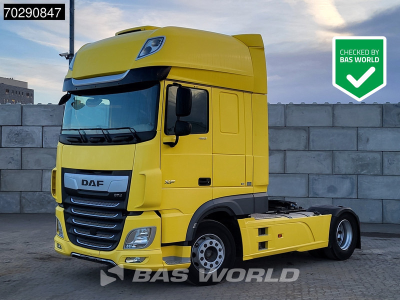 DAF XF 480 4X2 SSC Retarder 2x Tanks ACC Standklima - Tracteur routier: photos 1 DAF XF 480 4X2 SSC Retarder 2x Tanks ACC Standklima - Tracteur routier: photos 1