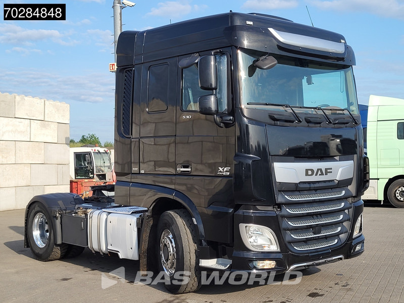 DAF XF 530 4X4 PXP Hydrodrive Retarder Hydraulik Alcoa's Standklima - Tracteur routier: photos 3 DAF XF 530 4X4 PXP Hydrodrive Retarder Hydraulik Alcoa's Standklima - Tracteur routier: photos 3