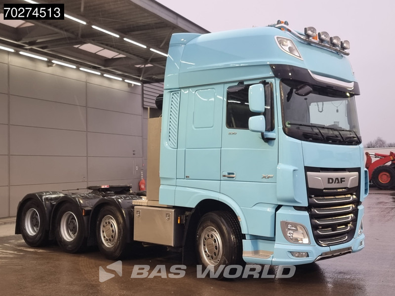 DAF XF 530 XF 8X4 Big-Axle Lift+lenkachse Retarder PTO Hydraulik StandKlima ACC LED Euro 6 - Tracteur routier: photos 3 DAF XF 530 XF 8X4 Big-Axle Lift+lenkachse Retarder PTO Hydraulik StandKlima ACC LED Euro 6 - Tracteur routier: photos 3