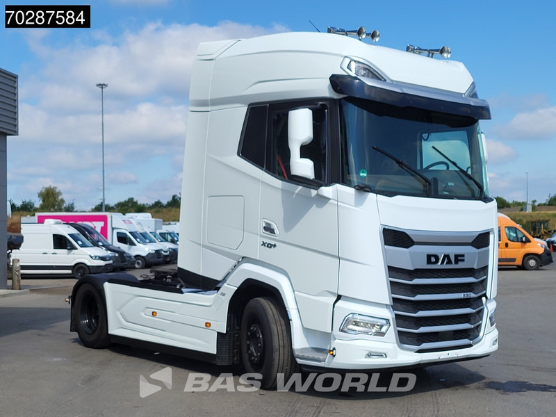 DAF XG+ 530 4X2 Retarder 2xTanks Standklima ACC LED Euro 6 - Tracteur routier: photos 3 DAF XG+ 530 4X2 Retarder 2xTanks Standklima ACC LED Euro 6 - Tracteur routier: photos 3