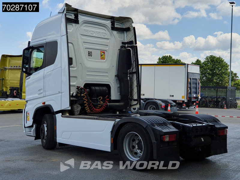 Ford F-Max 500 4X2 Retarder 2x Tanks Standklima ACC Euro 6 - Tracteur routier: photos 2 Ford F-Max 500 4X2 Retarder 2x Tanks Standklima ACC Euro 6 - Tracteur routier: photos 2