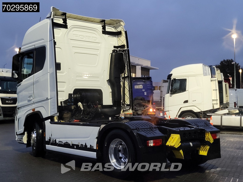 Ford F-Max 500 4X2 Retarder 2x Tanks Standklima Euro 6 - Tracteur routier: photos 2 Ford F-Max 500 4X2 Retarder 2x Tanks Standklima Euro 6 - Tracteur routier: photos 2