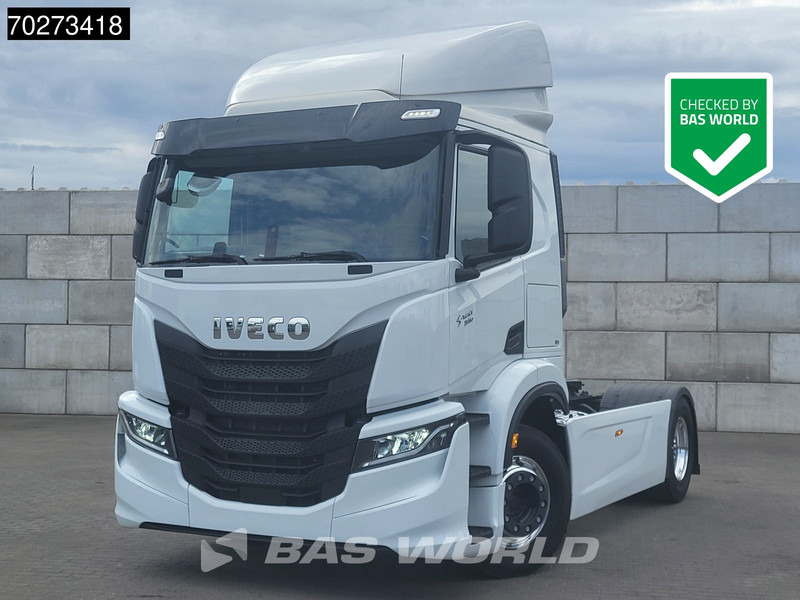 Iveco S-Way 340 4X2 NEW! ActiveTime Alcoa's ACC LED - Tracteur routier: photos 1 Iveco S-Way 340 4X2 NEW! ActiveTime Alcoa's ACC LED - Tracteur routier: photos 1