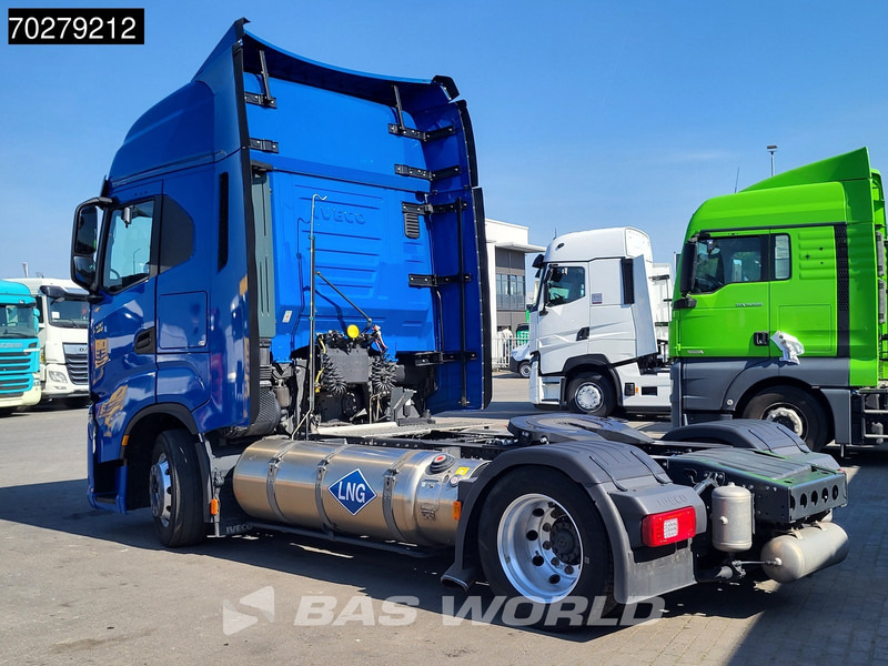 Iveco S-Way 460 4X2 Mega 2x LNG Tanks Retarder ACC Euro 6 - Tracteur routier: photos 2 Iveco S-Way 460 4X2 Mega 2x LNG Tanks Retarder ACC Euro 6 - Tracteur routier: photos 2