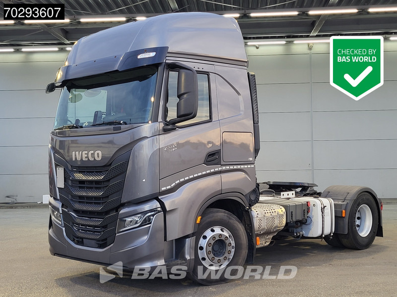 Iveco S-Way 480 4X2 Retarder Hydraulik Full-Air ACC Navi Euro 6 - Tracteur routier: photos 1 Iveco S-Way 480 4X2 Retarder Hydraulik Full-Air ACC Navi Euro 6 - Tracteur routier: photos 1