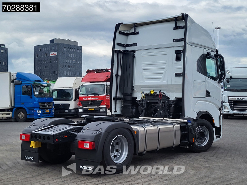 Iveco S-way 580 4X2 Nieuw! 2xTanks Standklima ACC LED Euro 6 - Tracteur routier: photos 5 Iveco S-way 580 4X2 Nieuw! 2xTanks Standklima ACC LED Euro 6 - Tracteur routier: photos 5