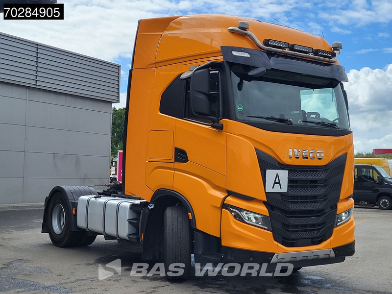 Iveco X-Way 570 4X2 Retarder Hydraulik Navi Standklima LED - Tracteur routier: photos 3 Iveco X-Way 570 4X2 Retarder Hydraulik Navi Standklima LED - Tracteur routier: photos 3