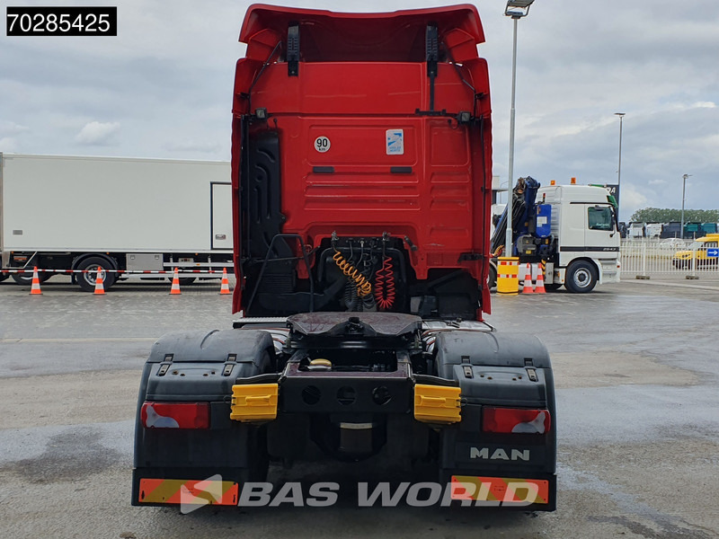 MAN TGX 18.460 4X2 XLX 2x Tanks - Tracteur routier: photos 3 MAN TGX 18.460 4X2 XLX 2x Tanks - Tracteur routier: photos 3