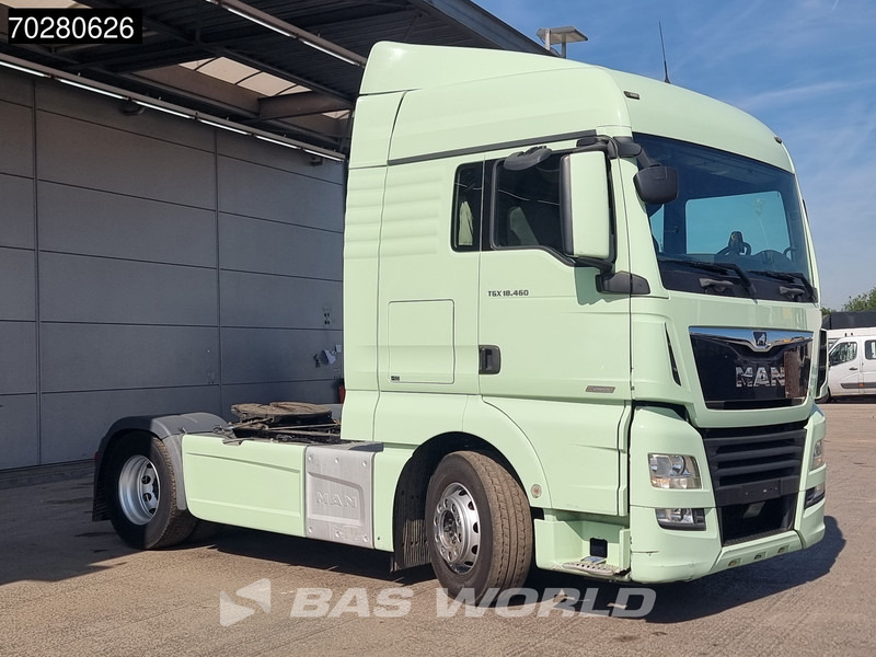 MAN TGX 18.460 TGX 4X2 XLX Retarder 2x Tanks - Tracteur routier: photos 3 MAN TGX 18.460 TGX 4X2 XLX Retarder 2x Tanks - Tracteur routier: photos 3