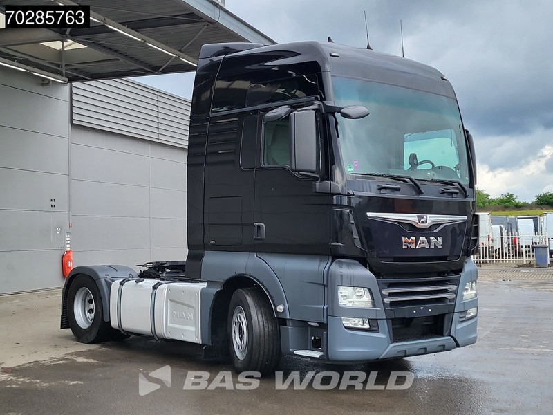 MAN TGX 18.470 4X2 XXL 2x Tanks Retarder Navi Standklima ACC - Tracteur routier: photos 3 MAN TGX 18.470 4X2 XXL 2x Tanks Retarder Navi Standklima ACC - Tracteur routier: photos 3