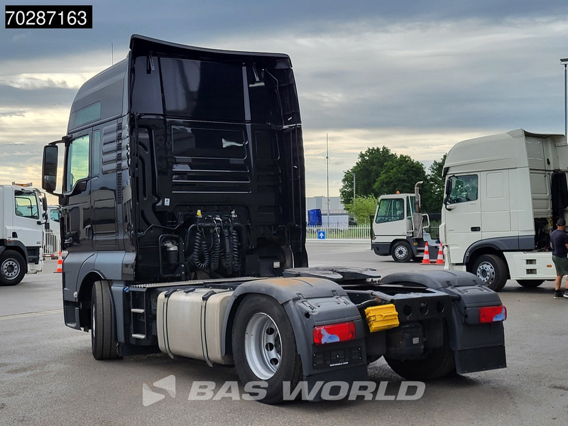 MAN TGX 18.470 4X2 XXL Retarder 2x Tanks Standklima ACC Navi Euro 6 - Tracteur routier: photos 2 MAN TGX 18.470 4X2 XXL Retarder 2x Tanks Standklima ACC Navi Euro 6 - Tracteur routier: photos 2