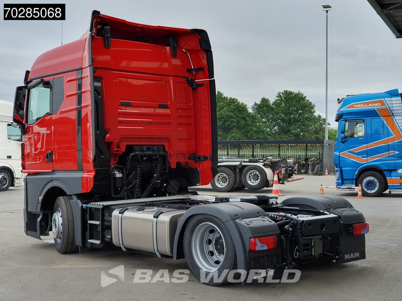 MAN TGX 18.480 4X2 NEW! GM Mega 2x Tanks ACC - Tracteur routier: photos 2 MAN TGX 18.480 4X2 NEW! GM Mega 2x Tanks ACC - Tracteur routier: photos 2