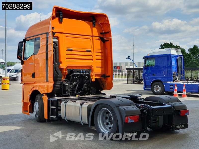 MAN TGX 18.480 4X2 NEW! Mega GM Retarder 2x Tanks Euro 6 - Tracteur routier: photos 2 MAN TGX 18.480 4X2 NEW! Mega GM Retarder 2x Tanks Euro 6 - Tracteur routier: photos 2