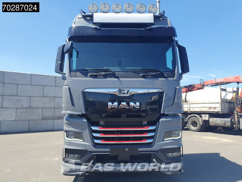 Tracteur routier MAN TGX 18.520 4X2 Individual Lion S! GX Retarder Full-Air 2x Tanks Navi LED ACC Euro 6: photos 6