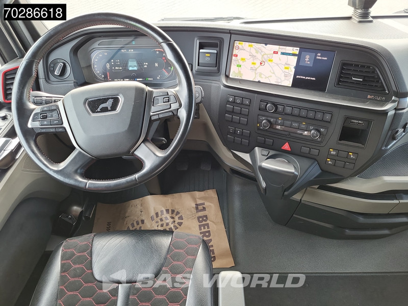 Tracteur routier MAN TGX 18.520 4X2 Individual Lion S! GX Retarder Full-Air 2x Tanks Navi LED ACC Euro 6: photos 18
