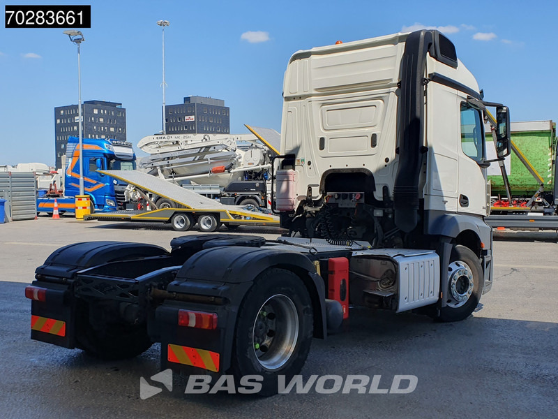 Mercedes-Benz Actros 1843 4X2 StreamSpace Retarder ADR Standklima - Tracteur routier: photos 5 Mercedes-Benz Actros 1843 4X2 StreamSpace Retarder ADR Standklima - Tracteur routier: photos 5