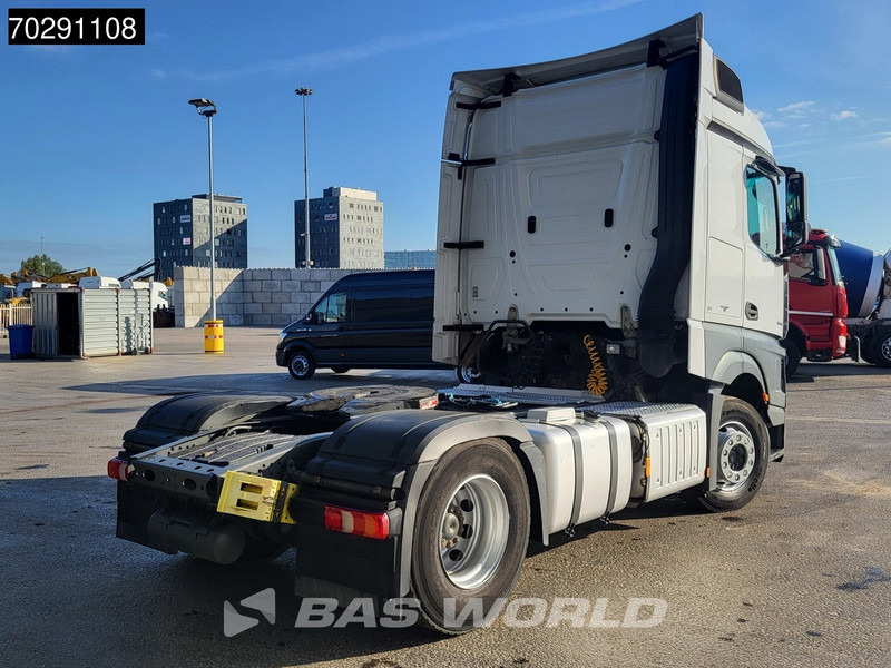 Mercedes-Benz Actros 1845 4X2 StreamSpace Retarder 2xTanks Euro 6 - Tracteur routier: photos 5 Mercedes-Benz Actros 1845 4X2 StreamSpace Retarder 2xTanks Euro 6 - Tracteur routier: photos 5
