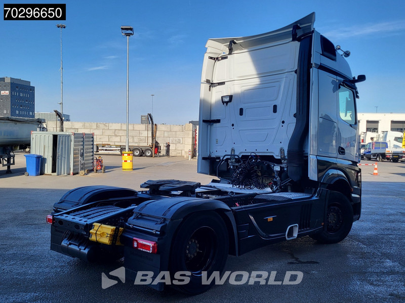 Mercedes-Benz Actros 1848 4X2 BigSpace Retarder Standklima MirrorCam ACC Xenon Euro 6 - Tracteur routier: photos 5 Mercedes-Benz Actros 1848 4X2 BigSpace Retarder Standklima MirrorCam ACC Xenon Euro 6 - Tracteur routier: photos 5