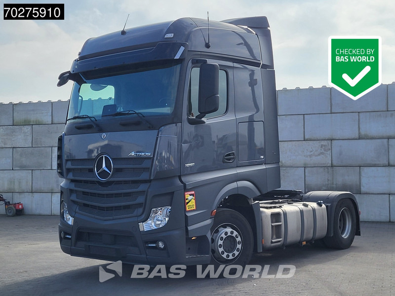 Mercedes-Benz Actros 1851 4X2 BigSpace 2x Tanks - Tracteur routier: photos 1 Mercedes-Benz Actros 1851 4X2 BigSpace 2x Tanks - Tracteur routier: photos 1