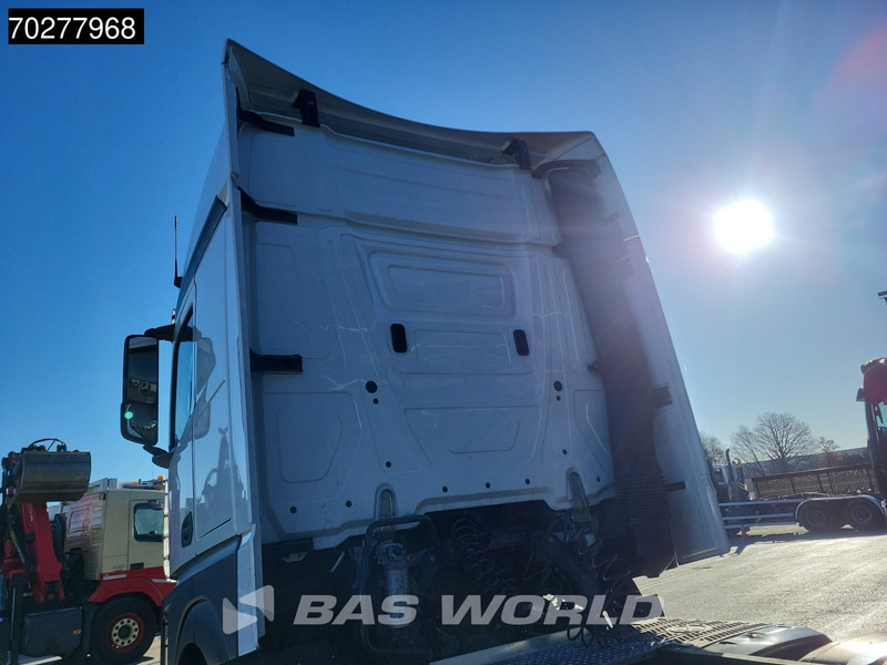 Mercedes-Benz Actros 1851 Actros 4X2 BigSpace 2x Tanks - Tracteur routier: photos 3 Mercedes-Benz Actros 1851 Actros 4X2 BigSpace 2x Tanks - Tracteur routier: photos 3