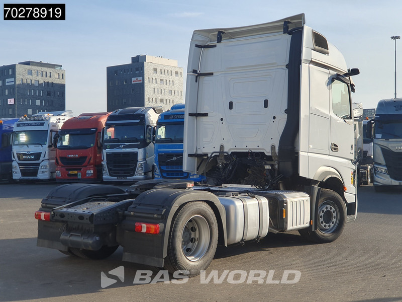 Mercedes-Benz Actros 1945 4X2 BigSpace Retarder 2x Tanks MirrorCam - Tracteur routier: photos 3 Mercedes-Benz Actros 1945 4X2 BigSpace Retarder 2x Tanks MirrorCam - Tracteur routier: photos 3